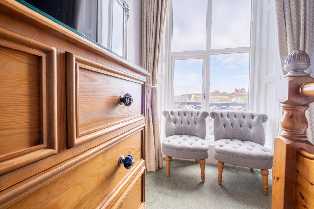 Number 7 Guest House Whitby Exterior photo